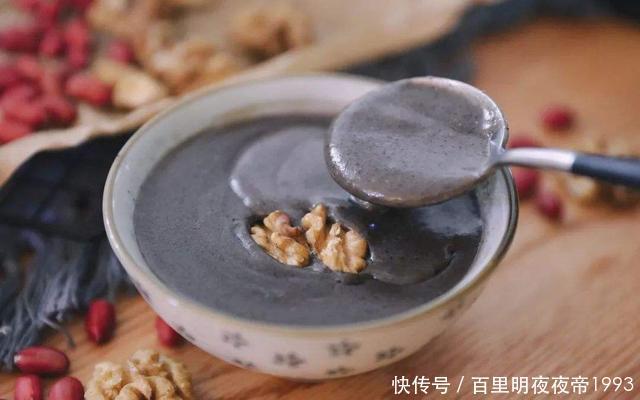 做法■黑芝麻糊别再出去买了,自己在家也能做,做法简单,比买的还香浓