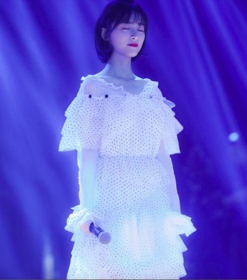 小清新沈月:穿对了衣服，邻家女孩比白富美好看~