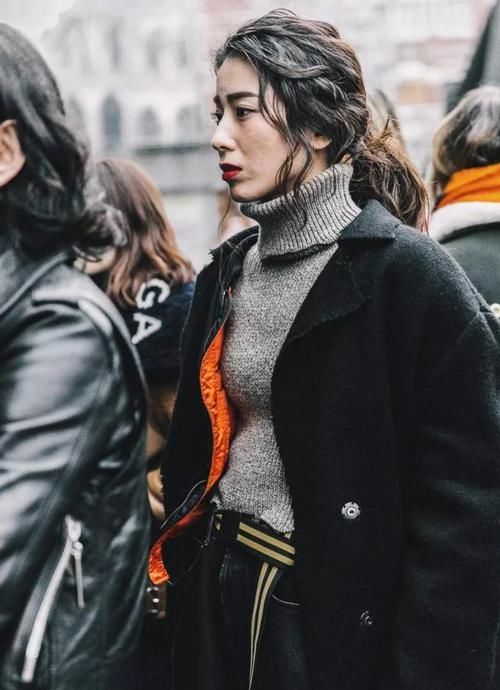  [建议小仙女]人到中年不知道如何搭配？想穿大衣得注意5个要点，小心别踩雷