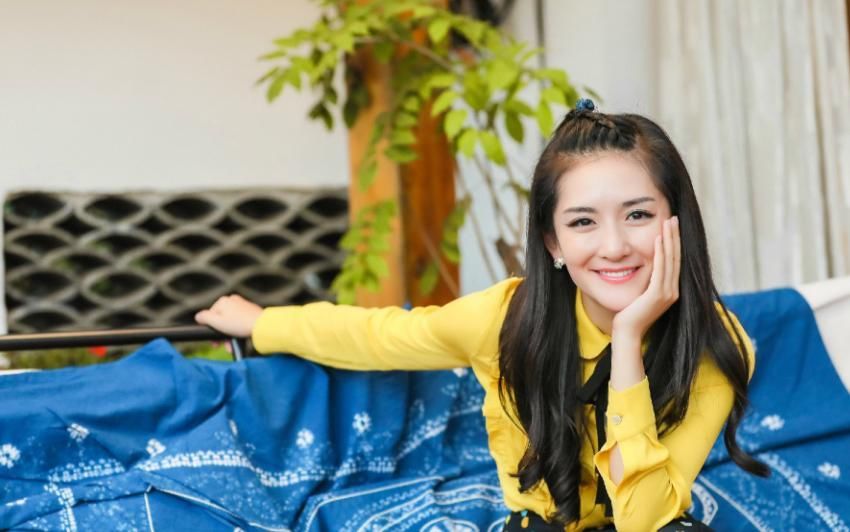 谢娜未受传言影响，心情大好发一组视频，忠告网友要三思