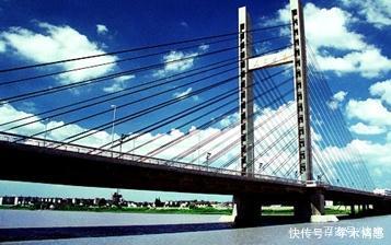 三个含“上”的城市，最有钱的是上海吗看看另外两个就知道了