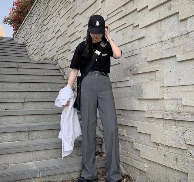  显瘦：一年四季必备的阔腿裤，今年春夏流行这3条，显高又显瘦