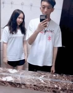 搞笑■搞笑GIF:想不想和你最爱的人一起这样玩!哈哈!