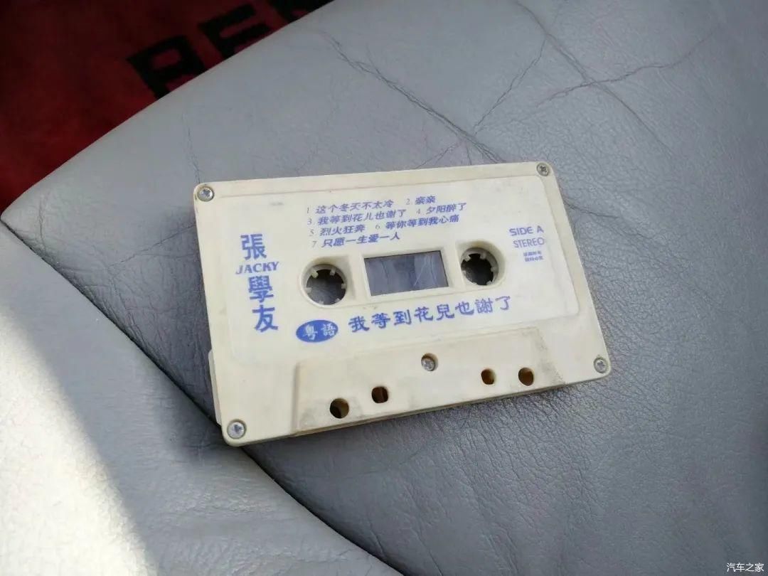  『来到』当岁月的浮华褪去，你悄悄的来到我的身边，一转身只会是永恒