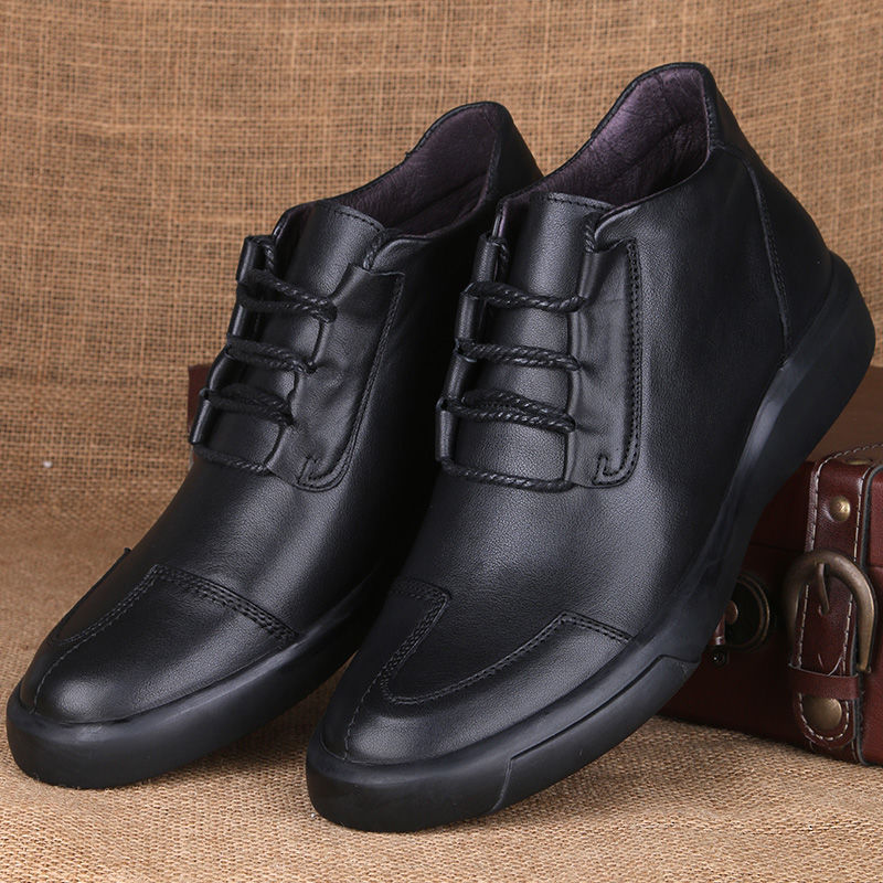 男鞋别选又硬又土的!这才是今年流行的软面潮鞋，特好穿又舒服