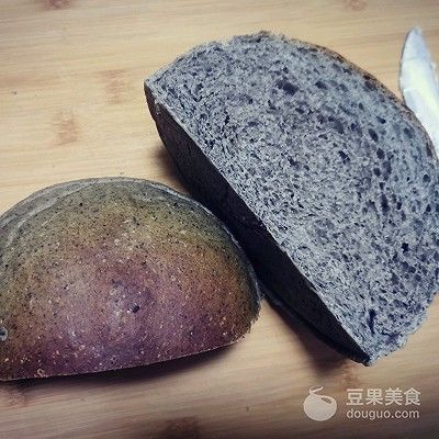  【黑芝麻】黑芝麻奶酪包的做法