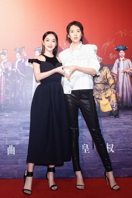 《如懿传》见面会众妃聚首，周迅干练张钧甯大气，唯独胡可最清新