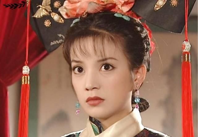#美妆博主#小燕子的高挑眉,紫薇的百变唇妆,《还珠格格》才是美妆种草机啊