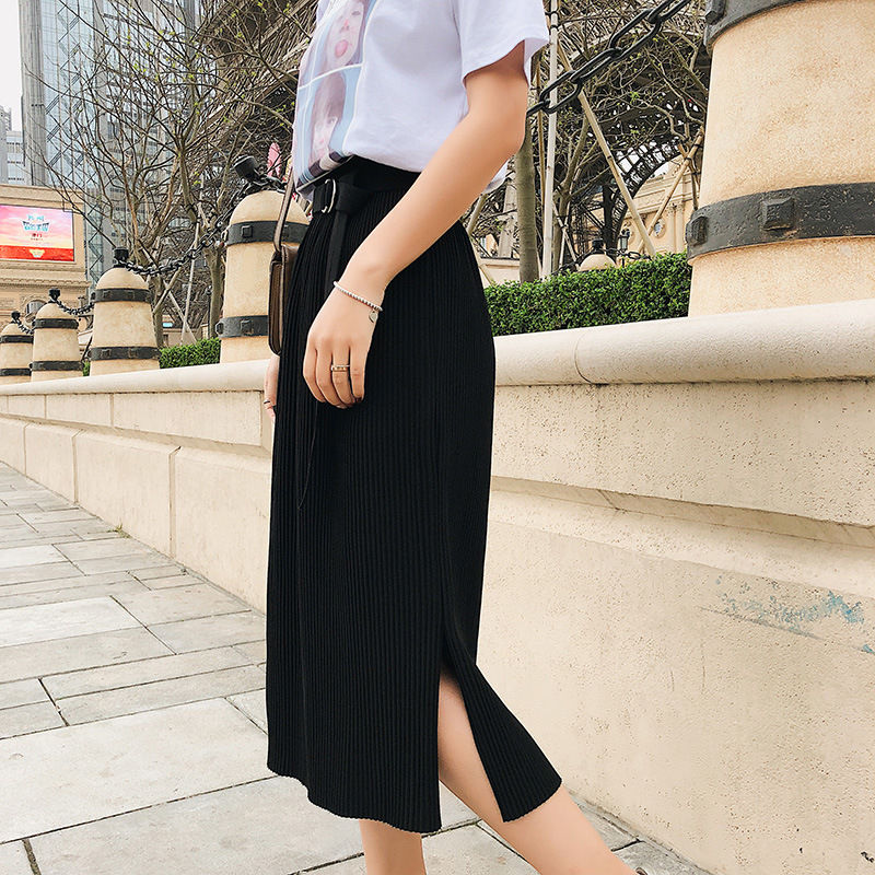 腿粗的女人别穿紧身裤，看看下面女人这样穿，整条街回头率都归你