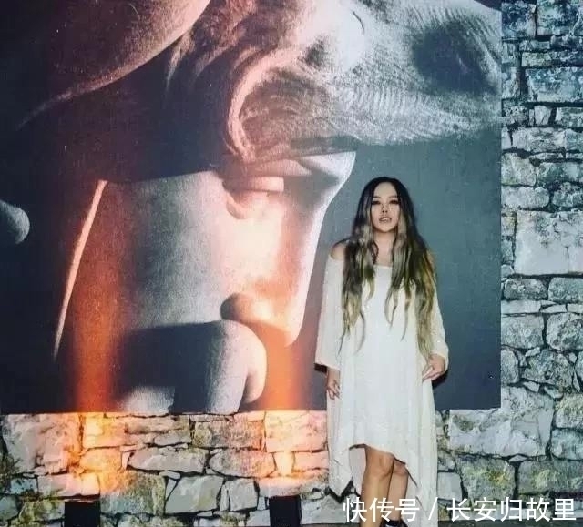 『感觉』46岁张惠妹近照胖至200斤，胖成大妈原因让经纪人都感觉无奈