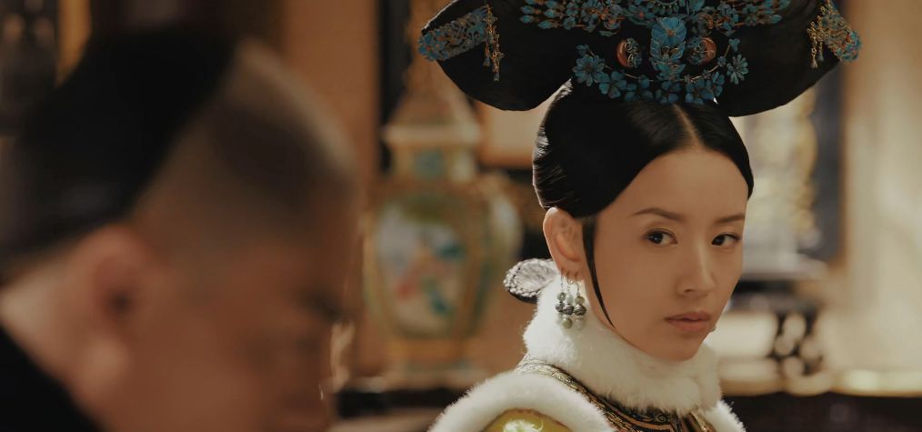 「早已」五个版本的富察皇后: 秦岚洗白知画, 董洁最美, 而她早已归隐!