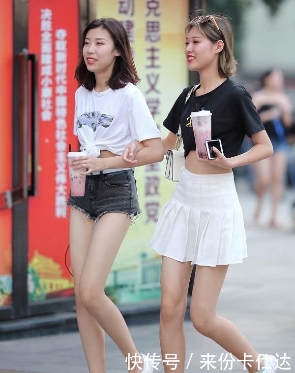  『比例』闺蜜同高，比例却大不同，她这样穿腿更长，这次裤子比裙子有用！