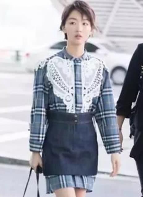  「实则」最近火了一种裙子：衬衫裙，看似普通，实则很高级，明星都在穿！