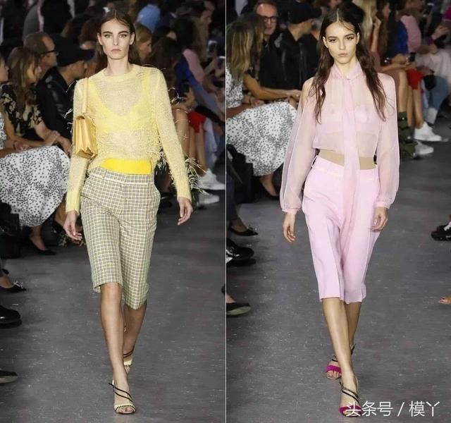 诶?爸爸的裤子我也能穿!好像还蛮帅~