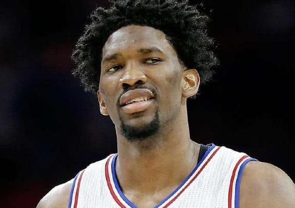 当年实力不弱的恩比德，为什么落到了第三顺位？