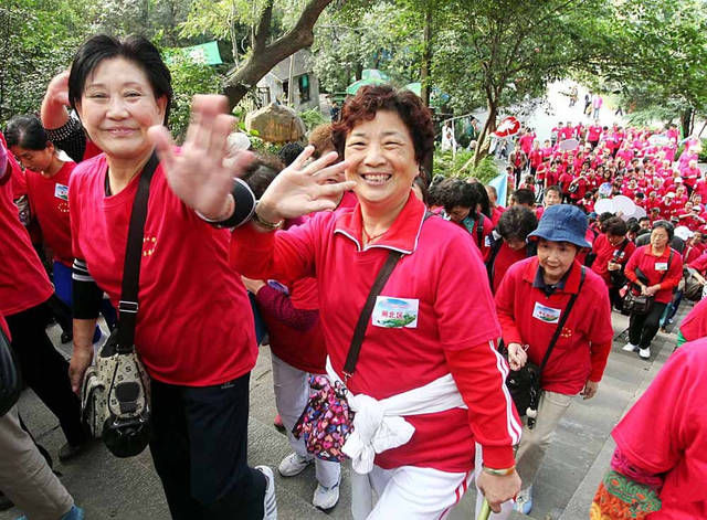  #相差#直击农村老人和城市老人的暮年生活，两者相差十万八千里