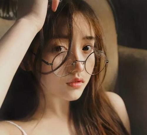  特征就■女生常见眼型分5种，如若你是第3种，严重拉底颜值，化妆也难拯救