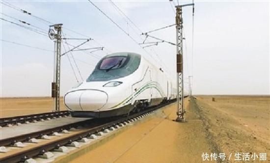全球首条沙漠高铁，总投资1100亿元，不在中国却由中国人设计！