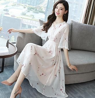 谁说胖女人穿裙子不好看?瞧瞧下边这几款，穿上迷死人了