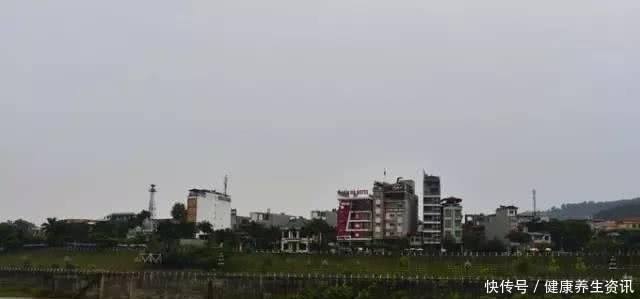 小夫妻42天自驾14000公里, 穿越13个省, 环游半个中国