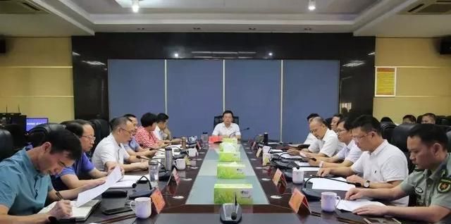  【牌子】谢胜主持召开市委常委（扩大）会议