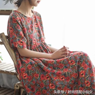 女人如果到了35岁，多穿“高档裙”，配高跟鞋、凉鞋，端庄优雅