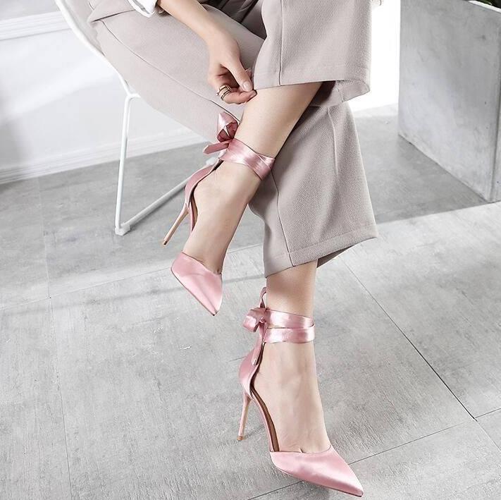 穿对约会高跟鞋, 让感情甜蜜升温