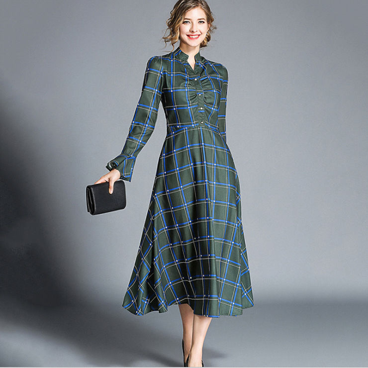 找到:这款“薄款”秋裙!竟比香云纱还迷人，比旗袍更美，好想买