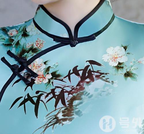 倾国倾城的8款旗袍裙，母亲节送妈妈上身洋气不撞衫