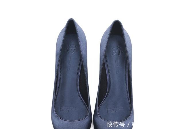 太漂亮！太漂亮！这样的几款鞋真的太漂亮，时髦洋气嫩上添嫩