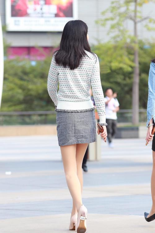 高个子美女总是会多三分性感