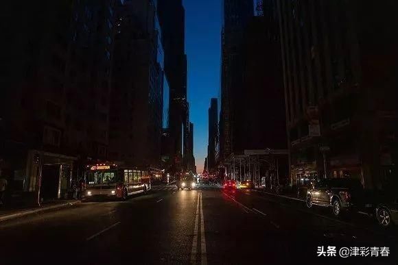 世界还是那个世界，但中国已经不是那个中国…...