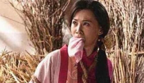  『姐姐』时尚休闲又减龄，让你不得不爱的牛仔裤穿搭，你能抵挡的住吗？