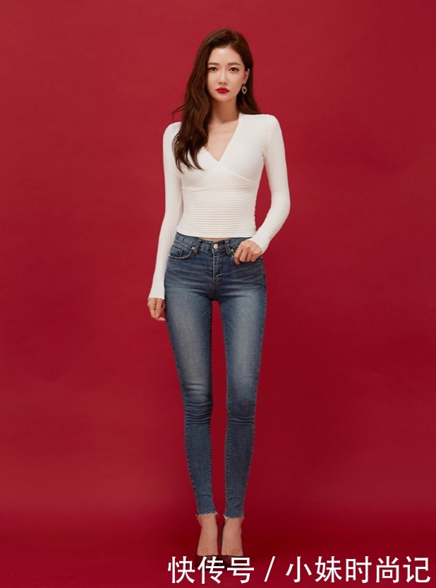  款式|简单款式的衣服, 却搭配出别样的风情