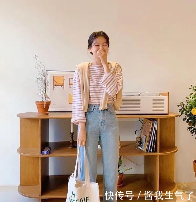 『Shirt』T-Shirt与牛仔裤的5大搭配重点公开,令你一秒变街头时尚达人