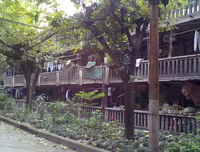 重庆这家兵工厂，亚洲最大的步枪制造厂，今老建筑破败，让人伤感