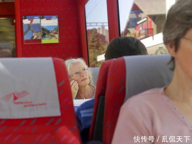 全球最慢火车：时速不到40公里，却还被乘客抱怨开得太快