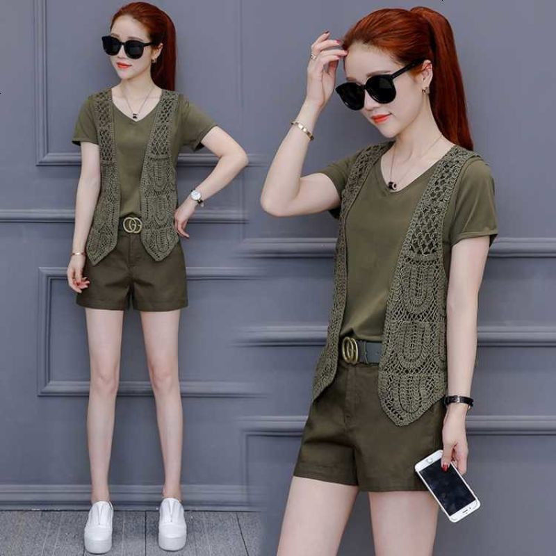 三伏天老婆把高跟鞋扔了，穿这几款短套装，显个高又美嫩立竿见影