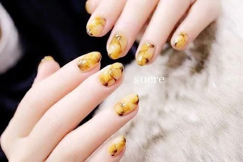 黄色■6种春日黄,显白减龄又时尚!