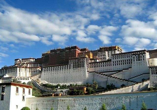 西藏自治区资讯｜西藏又一个隧道开通，游客感叹：中国最美318国