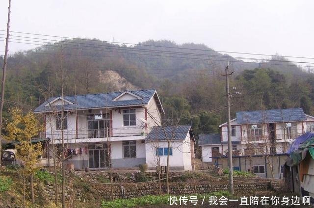 农村老家有房，但户口不在农村，宅基地政策会有哪些影响吗