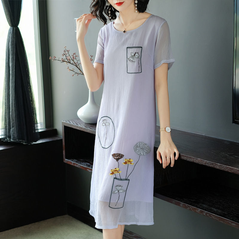 哇塞，太美了!头一次见那么好看的减龄裙，7080穿上似大姑娘