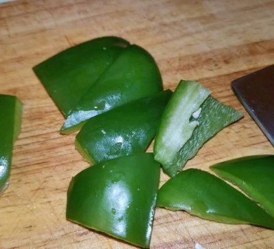  『鸡胸肉』好吃到飞起的东南亚家常香茅茄子，这样做0失败