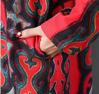 早秋还是有点热，体胖多汗的妈妈就喜欢穿棉麻装，清凉透气还时尚