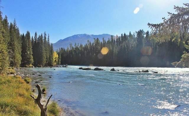 国内最美高山湖泊：湖光山色美不胜收，还被誉为“神的花园”