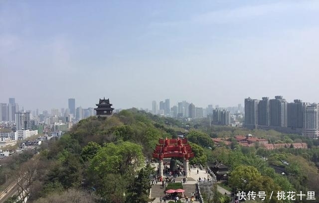 湖北武汉何止只是武汉大学的樱花，这五个地方也是必去的