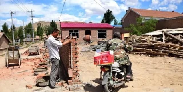  农村自建房@近些年的农村自建房，为什么都没有房产证？