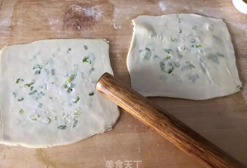  适量：馄饨皮，原来还能这么吃！做法简单又好吃，一学就会！