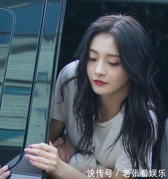 [多网友表示]赵丽颖老了颜值被周洁琼、张慧雯碾压，《有匪》剧中导演给配角加戏