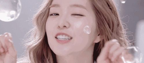 玻尿酸pk水光针，有多少不知道他们的区别？